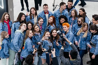 Молодые парламентарии на Всемирном фестивале молодежи